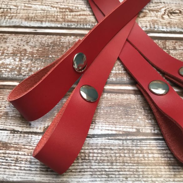 Patentos bőr vállpánt - piros