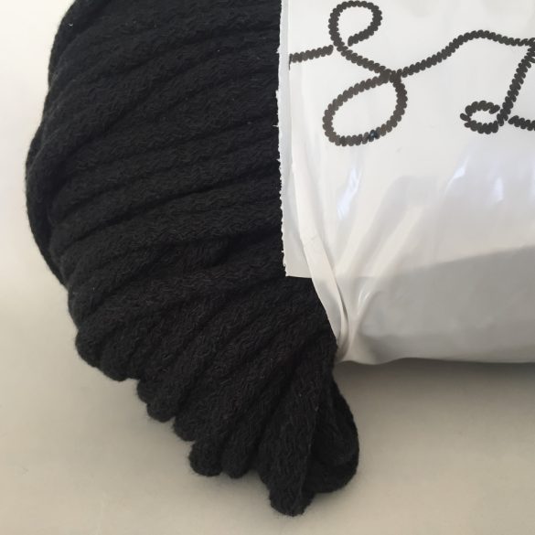 zsinórfonal 5 mm - fekete