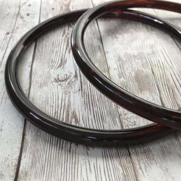 Műanyag karika táskafül - borostyán